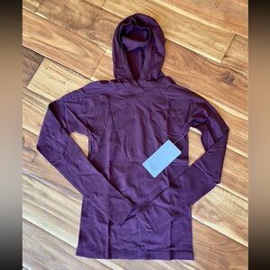 Athleta Momentum Seamless Chafe Free Hoodie XS Athleisure Top Plum Purple NWT